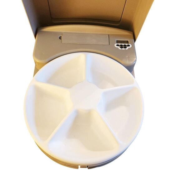 PetSafe Eatwell 5-Meal Automatic Pet Feeder Model #1 - Picture 4 of 4